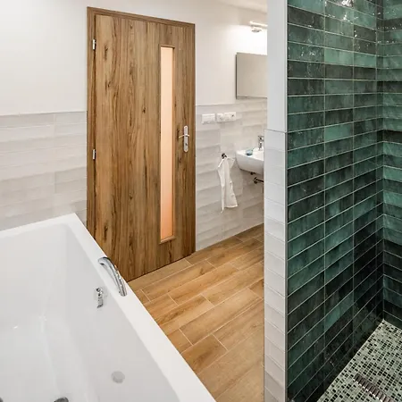 Spatown Promenade 아파트 피에슈타니